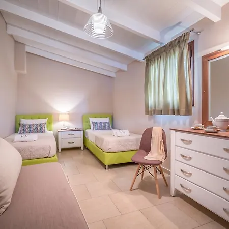 Willa Fiorentinos Tragaki