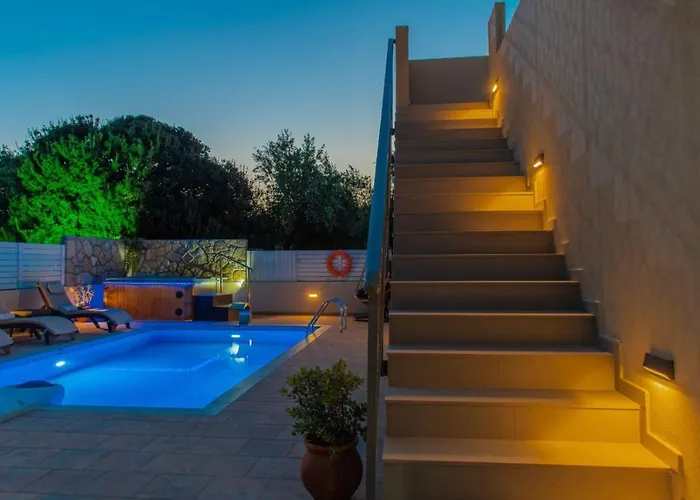 فيلة Fiorentinos *