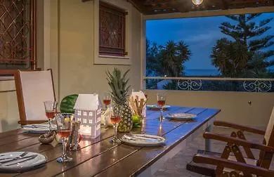 Fiorentinos فيلة